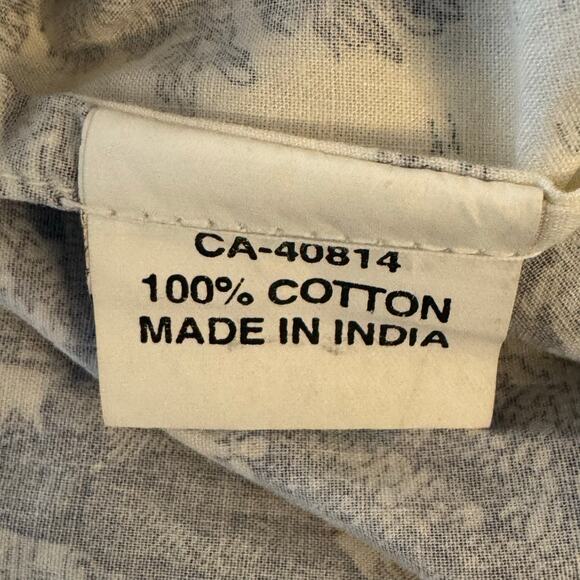 Victorian Classics by Nancy Charlot Medium Blue White Toile Print Sleep Shirt - Picture 9 of 9